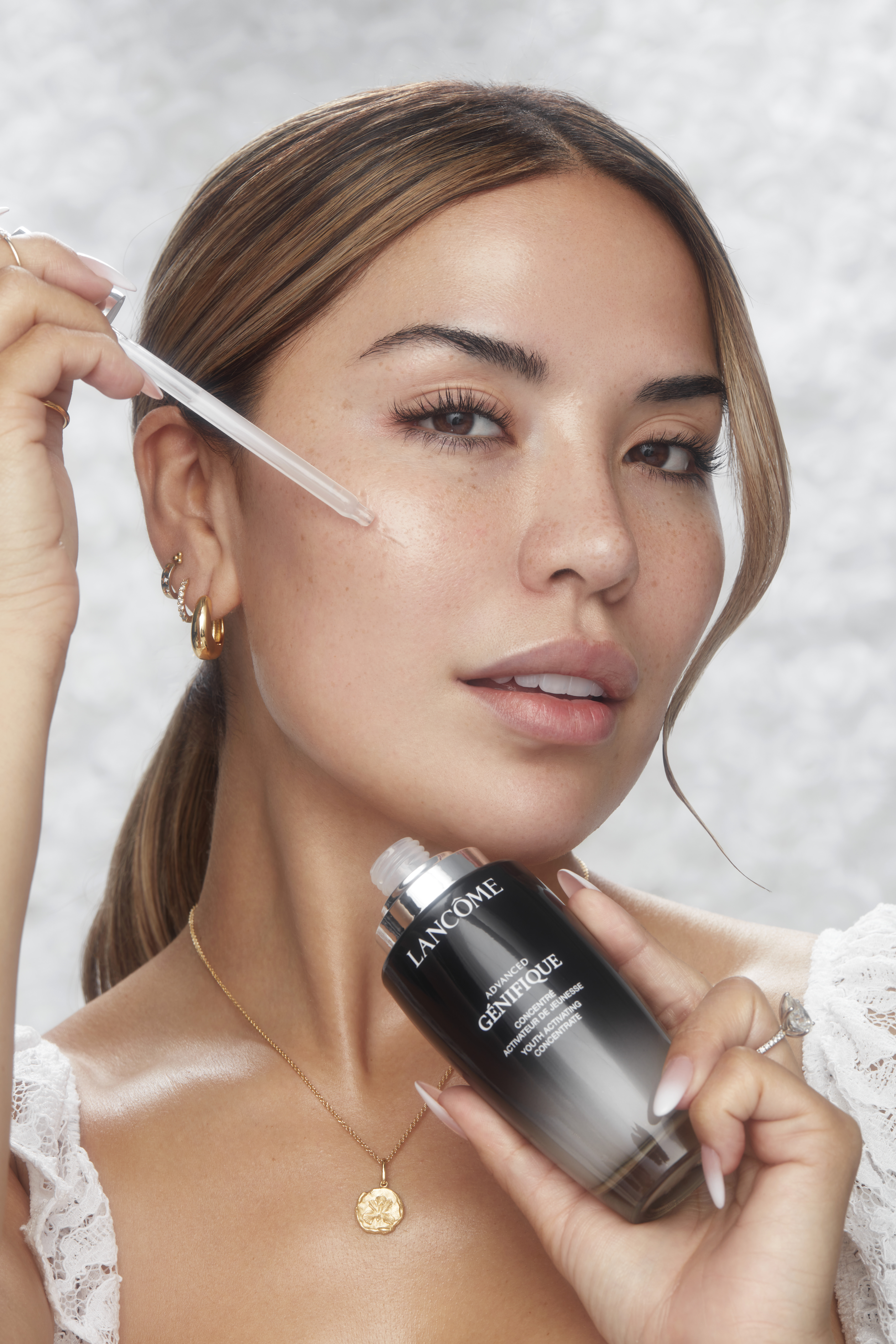 LANCÔME: KAREN SARAHI